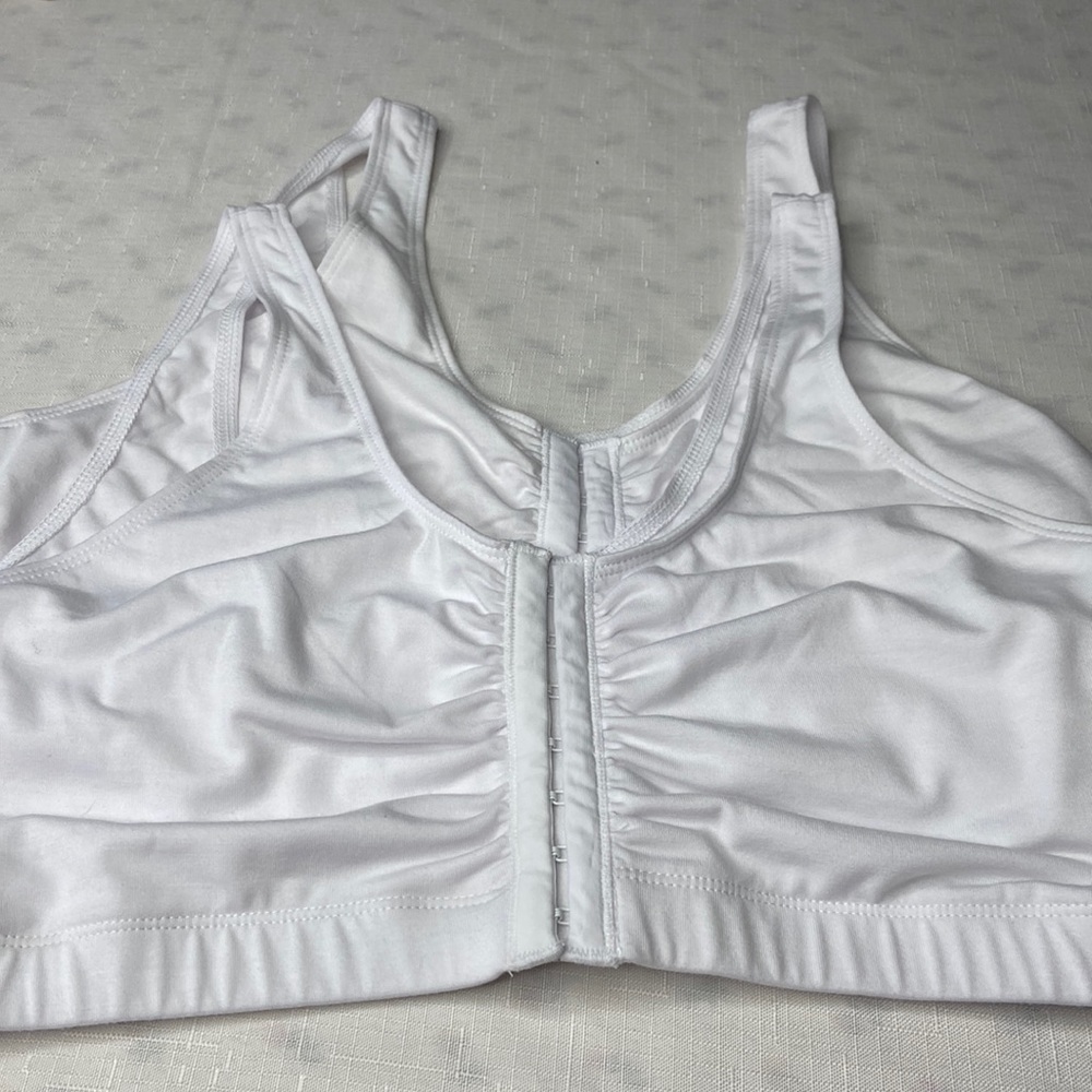 2 Renova XL post breast surgery, front closure bra, very soft including seam